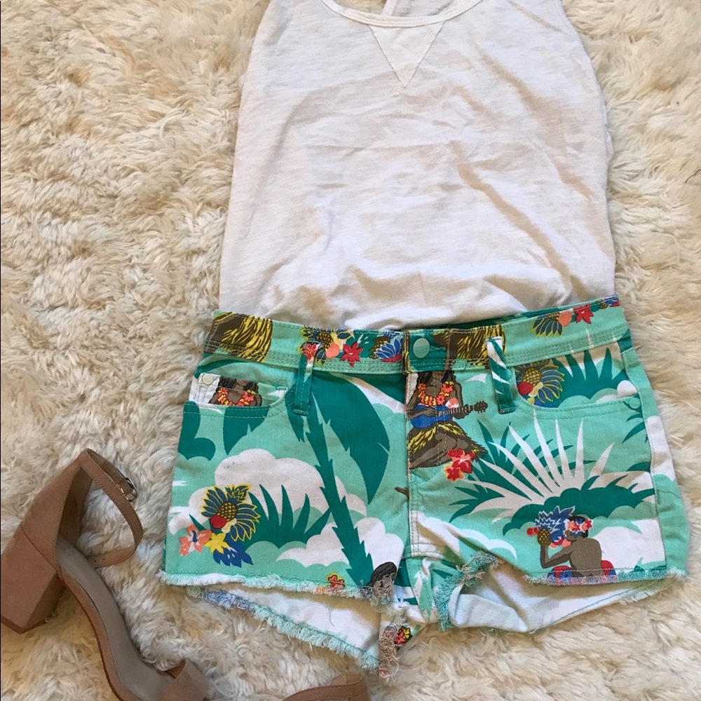 Resort ready Roxy shorts